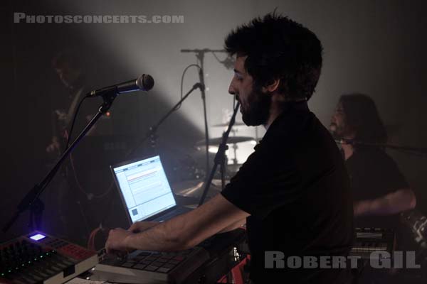 NASSER - 2010-03-18 - PARIS - La Maroquinerie - 